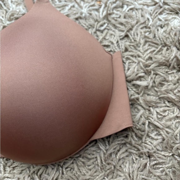 NWOT Skims bra - Picture 3 of 5